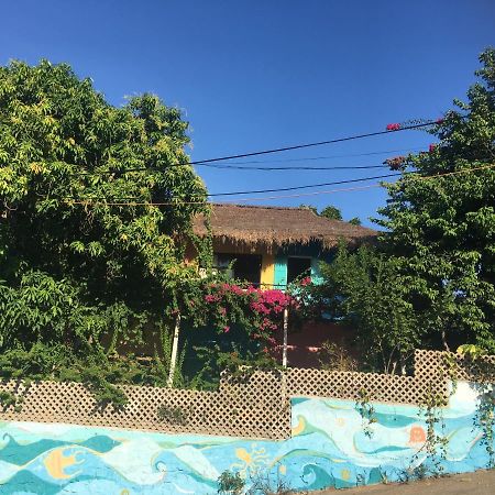 Confetti House Hotel Quy Nhon Exterior foto