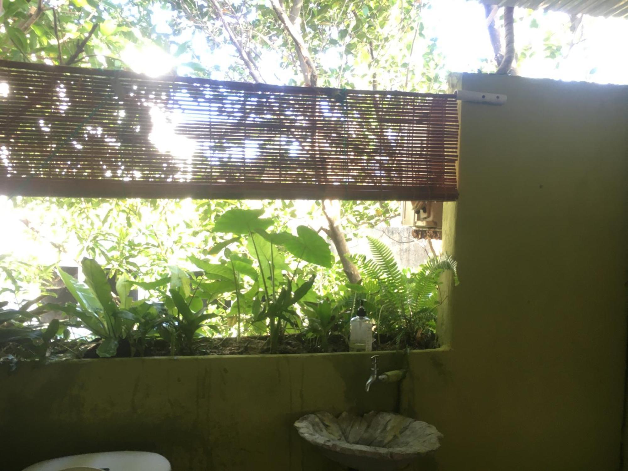 Confetti House Hotel Quy Nhon Exterior foto