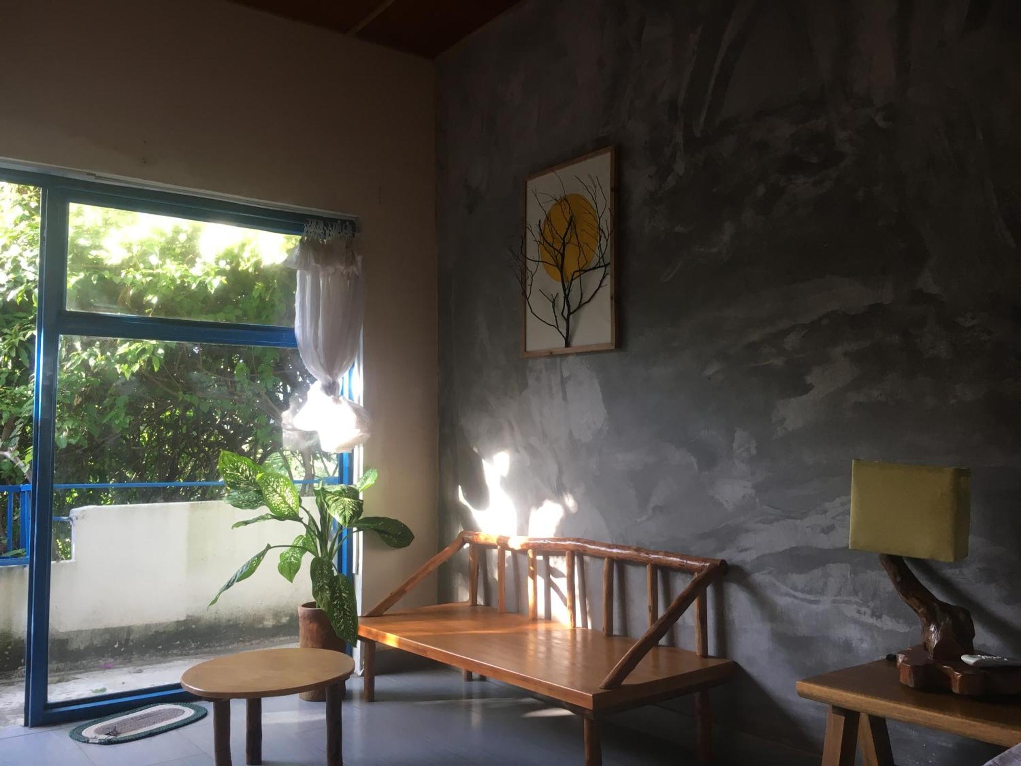 Confetti House Hotel Quy Nhon Exterior foto